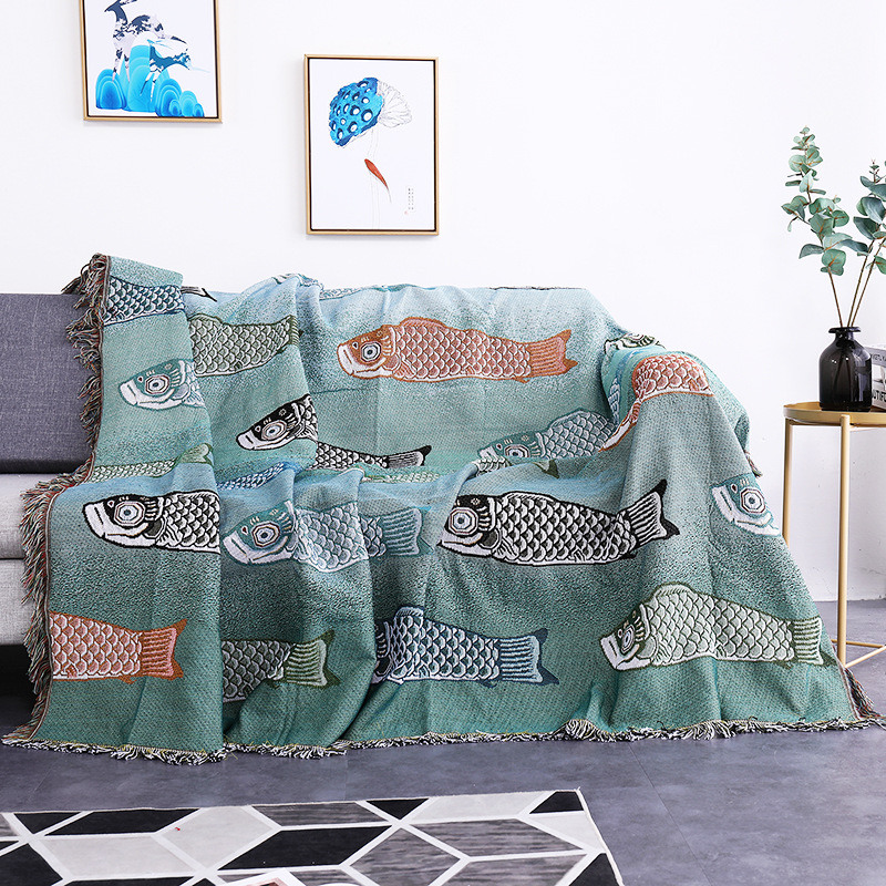 Boho Throw Blanket Fringe - Плед-гобелен с жаккардовым узором «Рыбы кои»